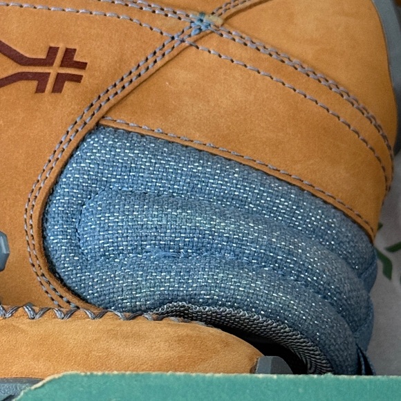 NEW KURU QUEST WOMEN'S HIKING BOOTS SIZE 8.5 - Picture 11 of 13